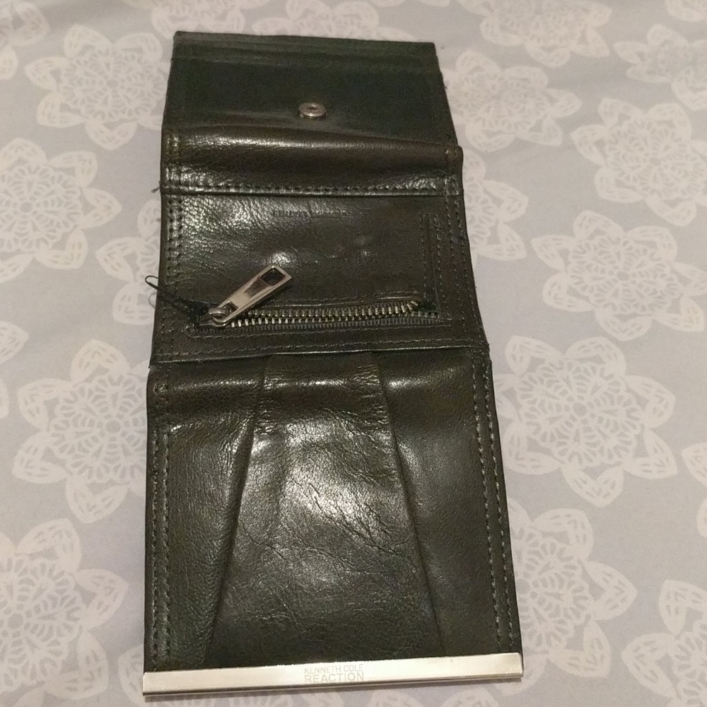 Kenneth Cole Reaction wallet